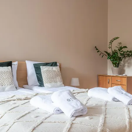 Naptun Old Town By Alqueen شقة