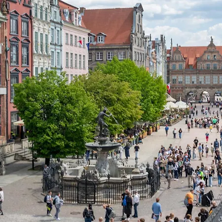 Naptun Old Town By Alqueen Gdansk