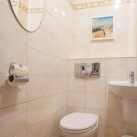 Apartment Naptun Old Town By Alqueen *