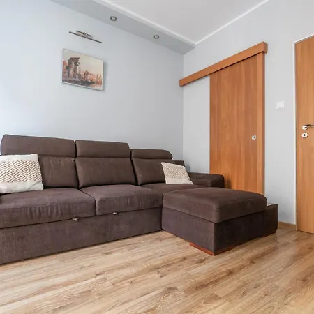 Apartment Naptun Old Town By Alqueen *