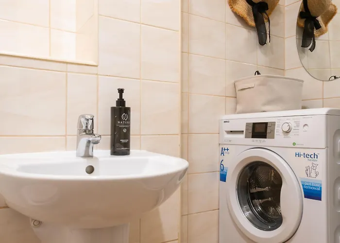 Apartament Naptun Old Town By Alqueen